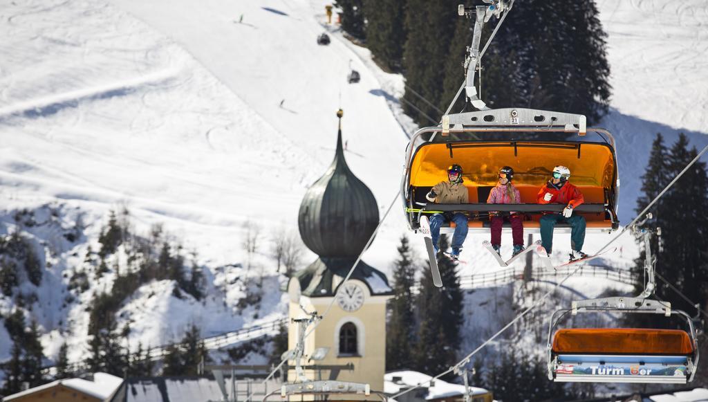 Alpenappartements Domicil Include Jokercard Saalbach-Hinterglemm Exterior photo